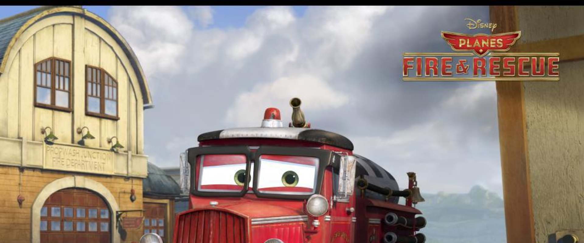 Planes: Fire & Rescue background 1
