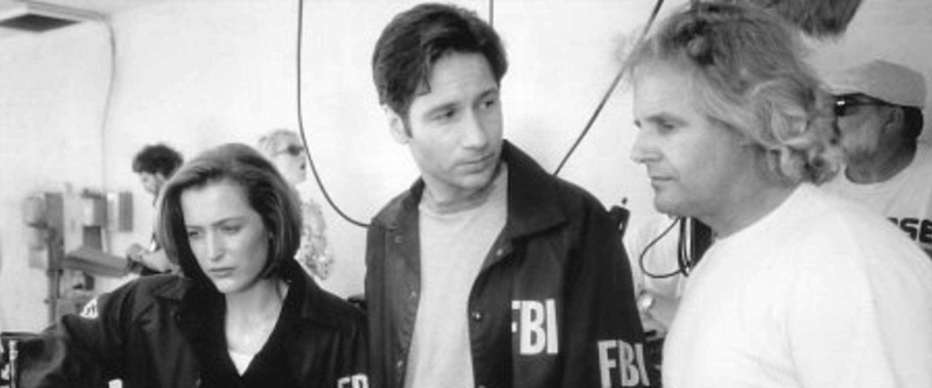 The Making of 'The X Files: Fight the Future' background 2