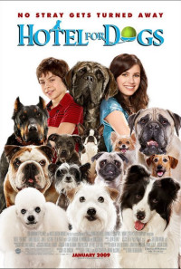 Hotel for Dogs Poster 1