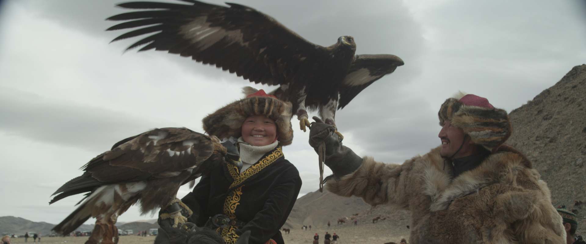 The Eagle Huntress background 2
