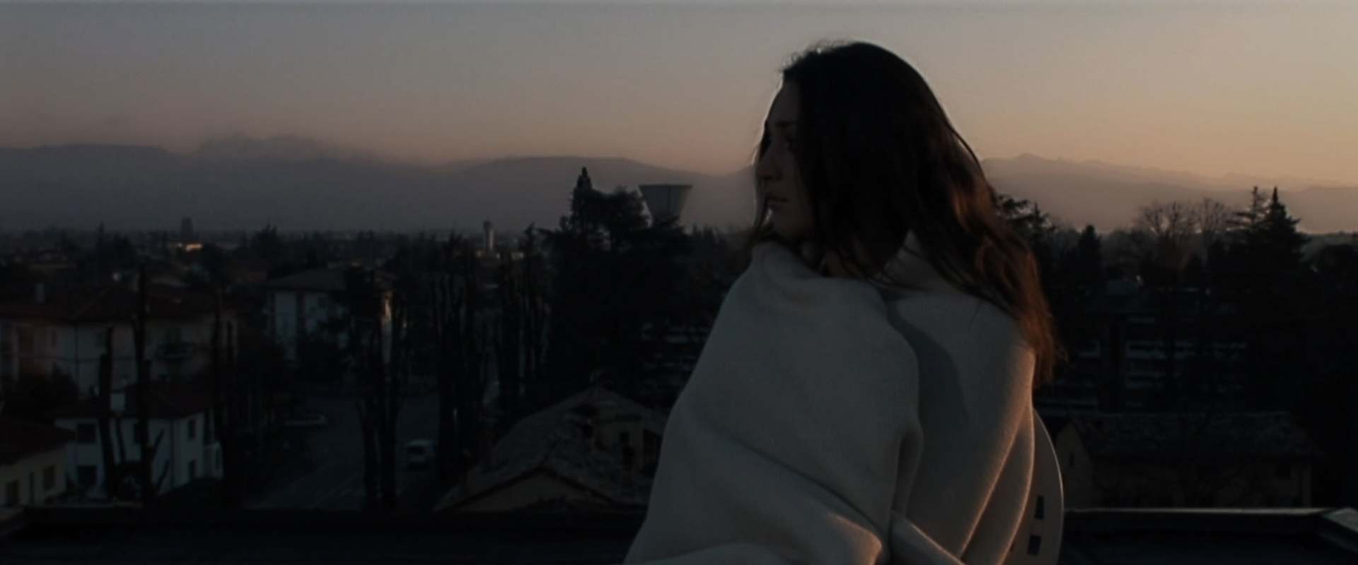 Three the Movie background 1