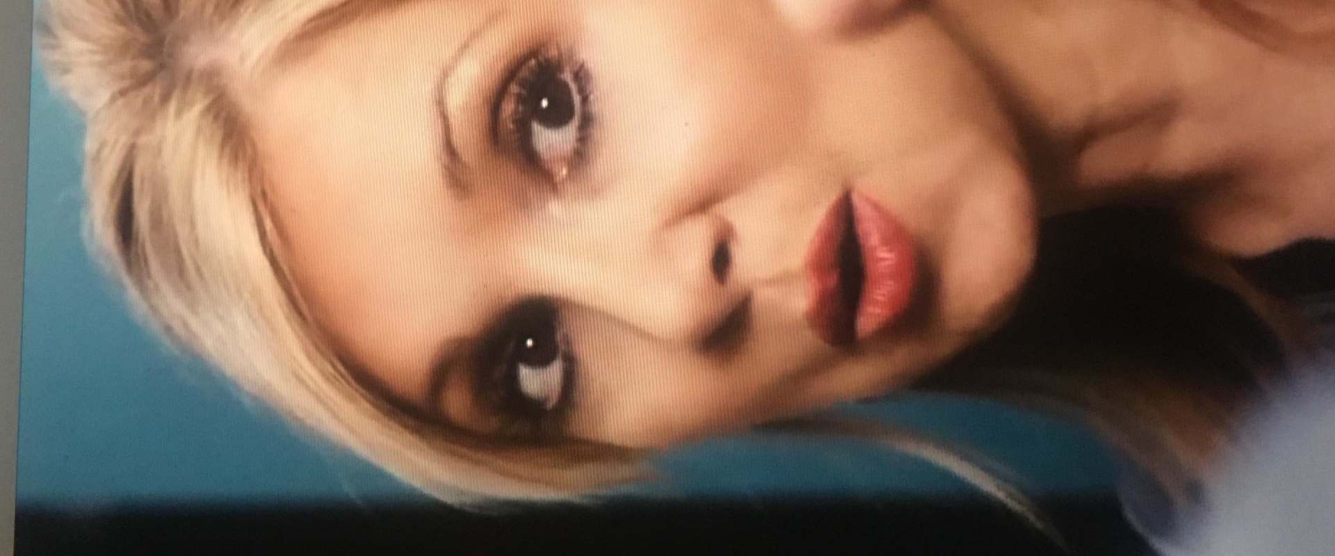 That's Amore background 2