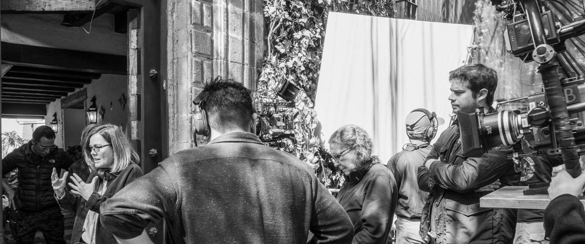 Mamá reinventada background 1