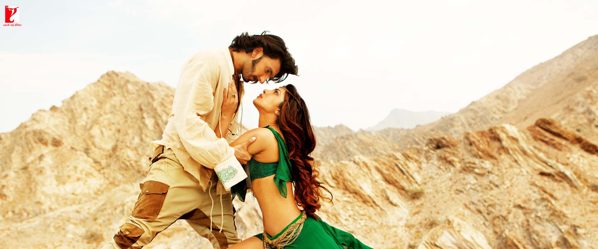 Gunday background 2