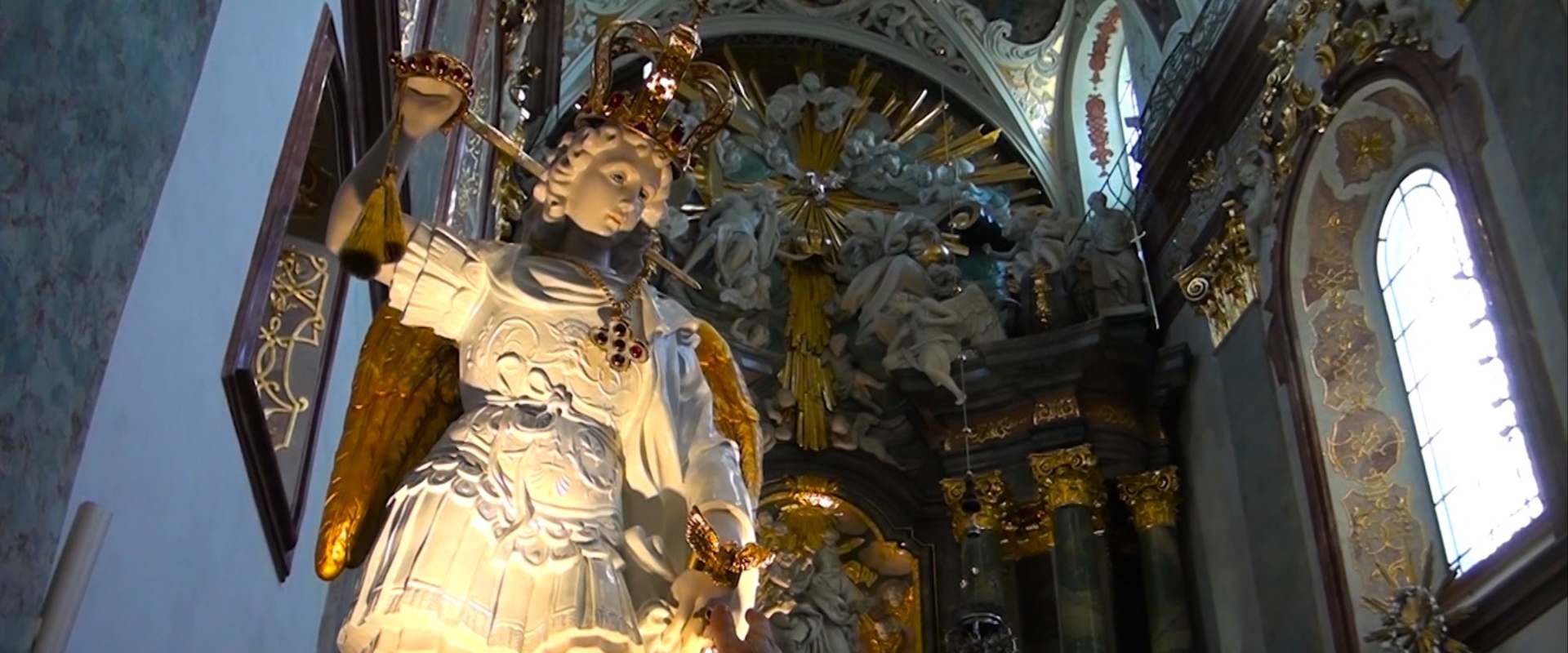 Saint Michael: Meet the Angel background 1