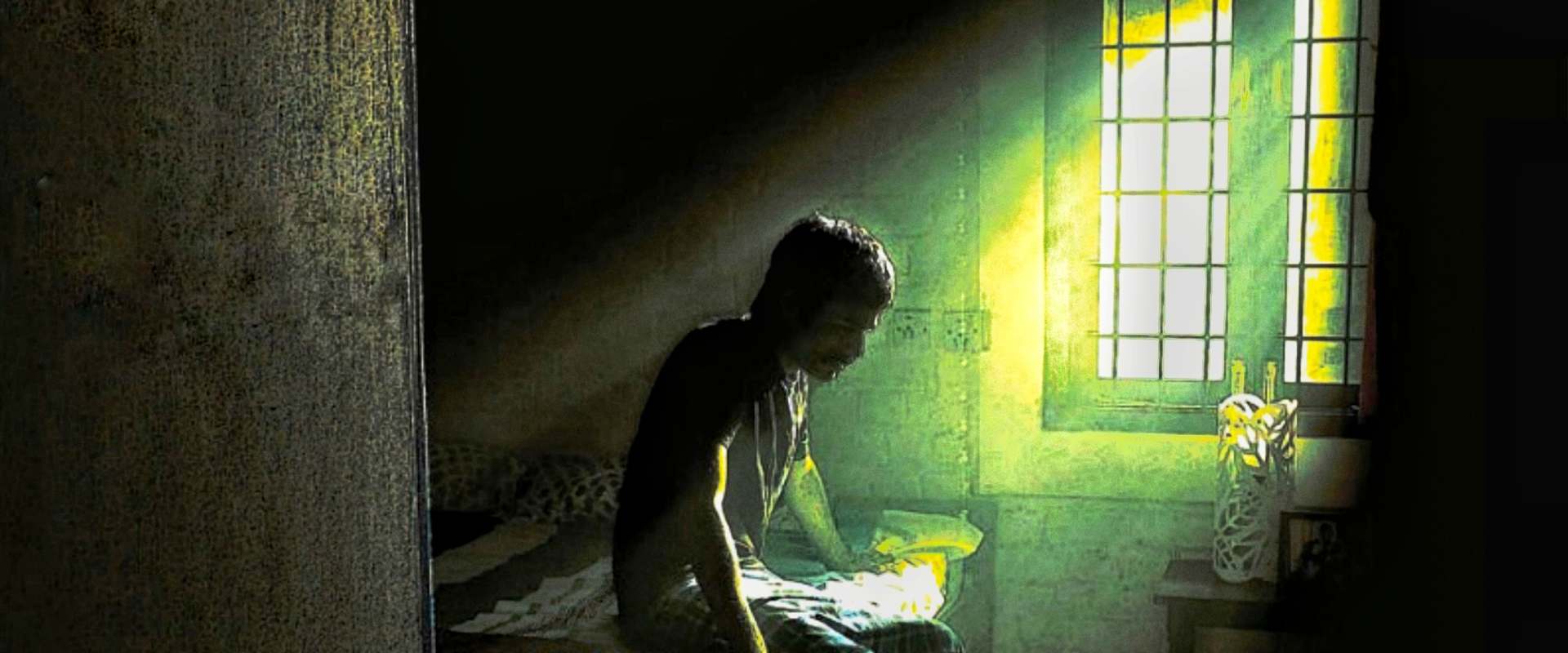 Mayakkam Enna background 2