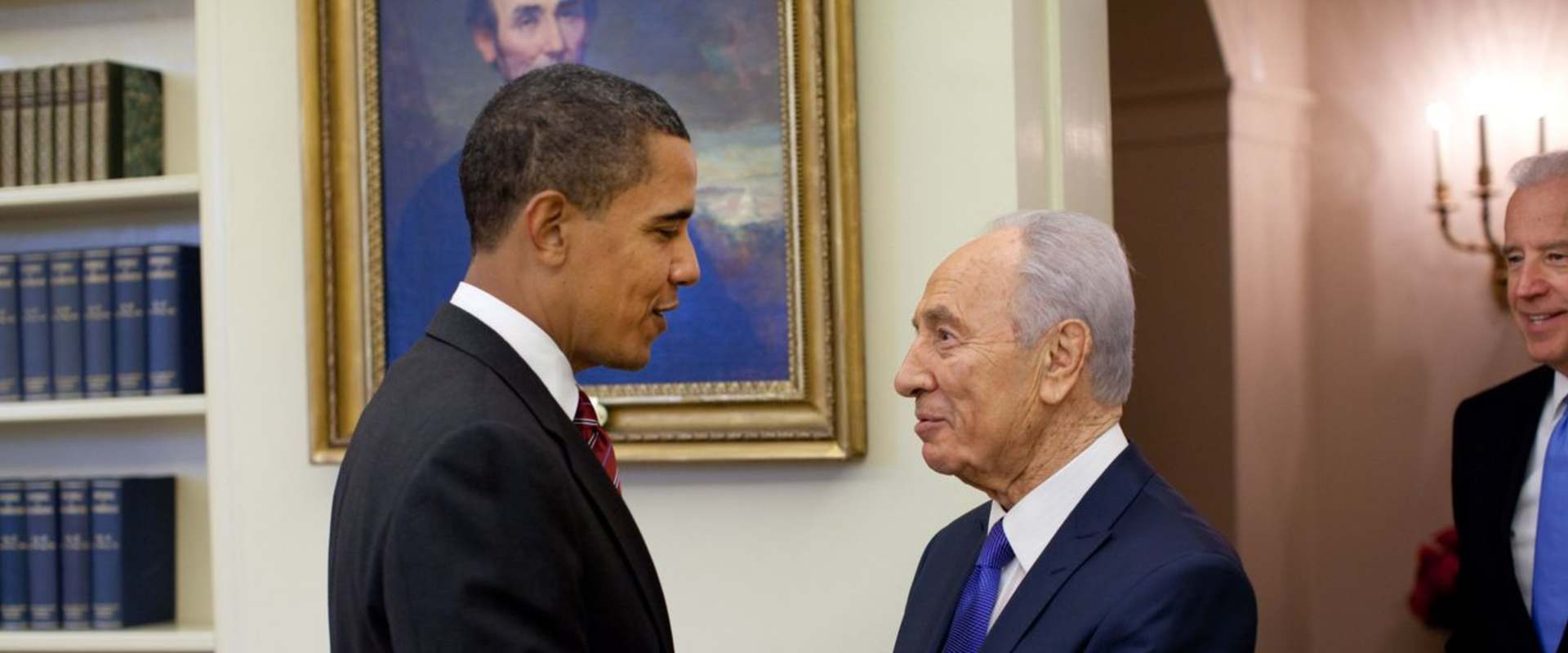 Never Stop Dreaming: The Life and Legacy of Shimon Peres background 1