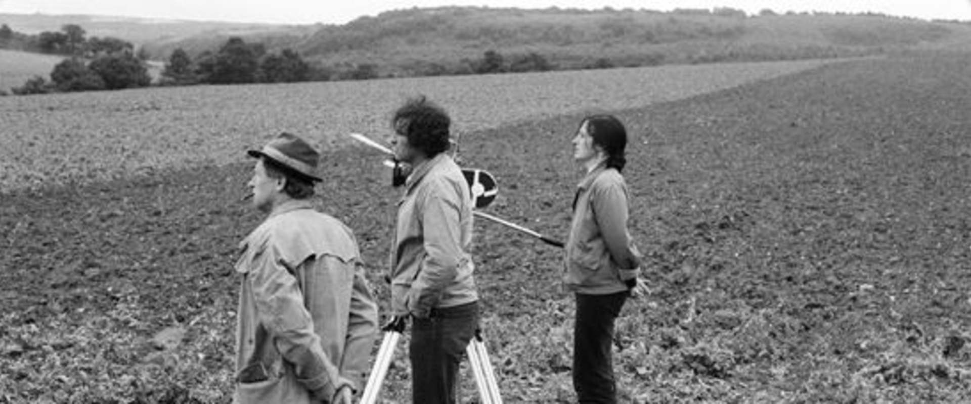 Too Early / Too Late background 1