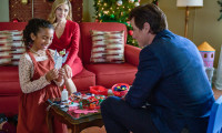 Royally Wrapped For Christmas Movie Still 5