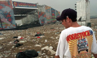 Woodstock 99: Peace, Love, and Rage Movie Still 3