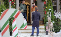 It's Beginning to Look a Lot Like Christmas Movie Still 6