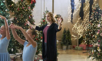 The Christmas Club Movie Still 7