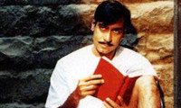 The Legend of Bhagat Singh Movie Still 3