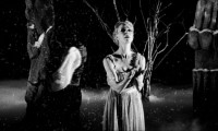 Dracula: Pages from a Virgin's Diary Movie Still 5