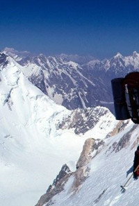 The Dark Glow of the Mountain Poster 1